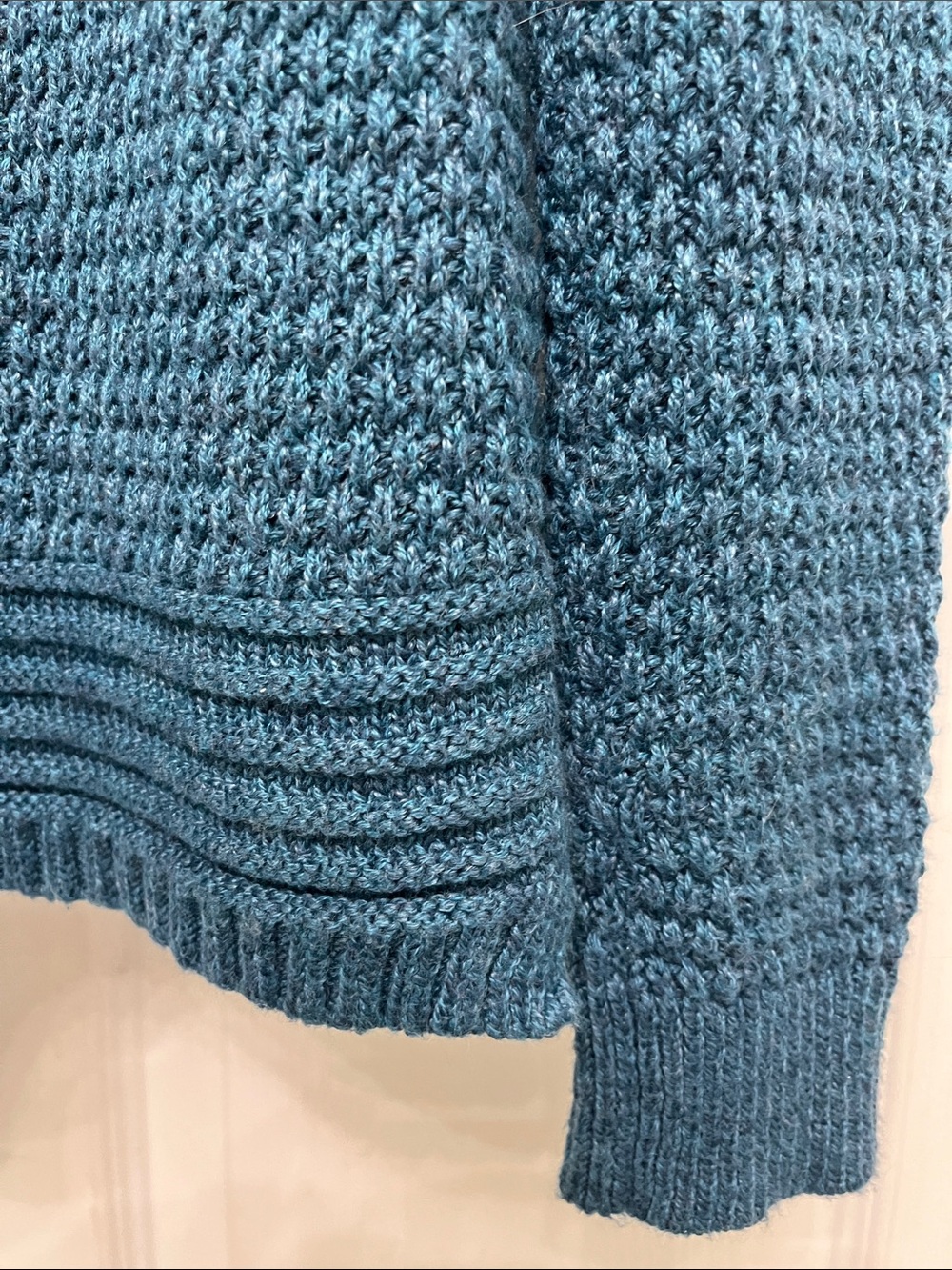 Old Navy Sweater - Picture 3 of 4